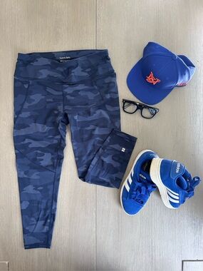 Sweaty Betty Navy Camouflage Power Leggings